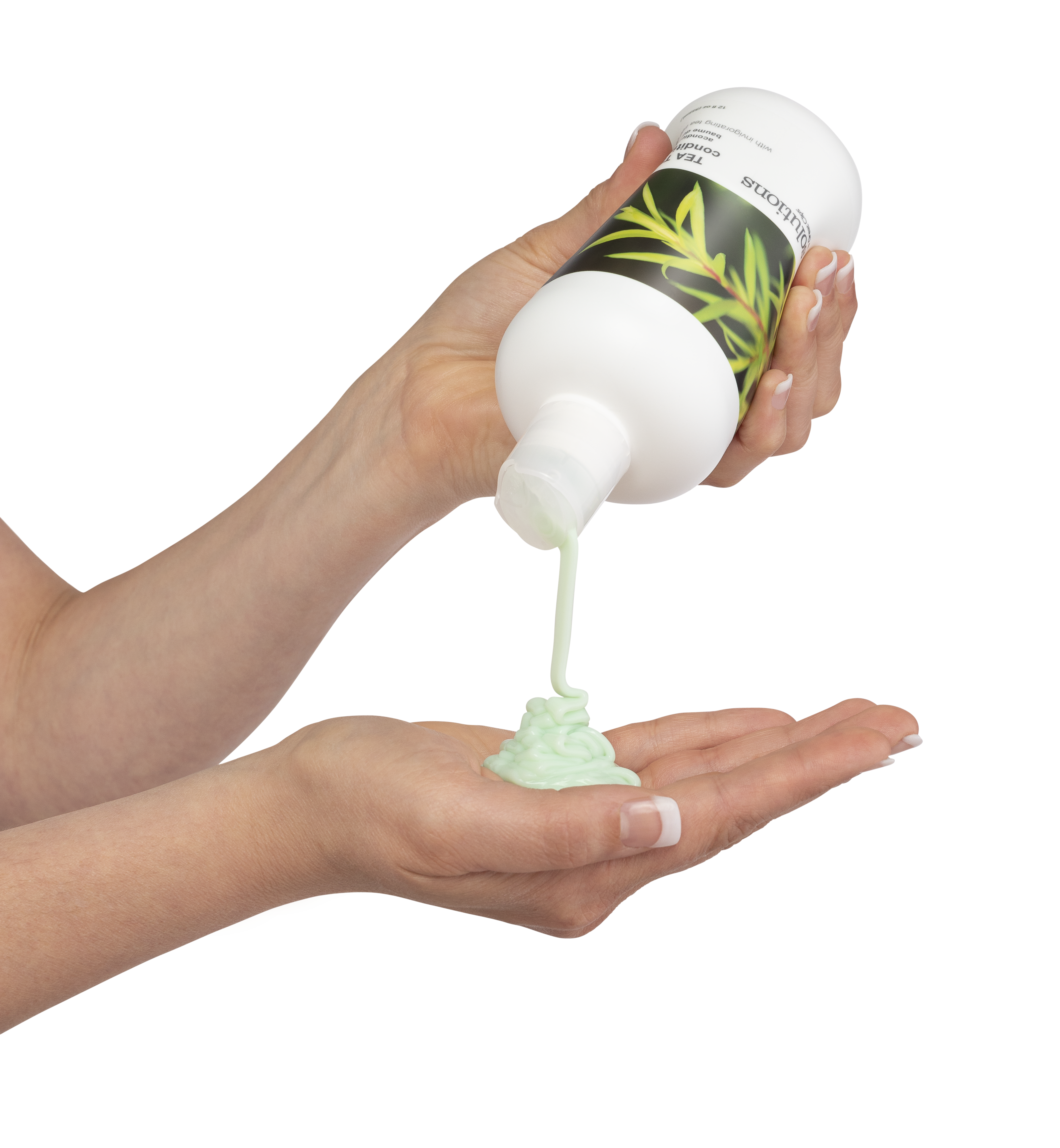 Tea tree conditioner product used in the salon